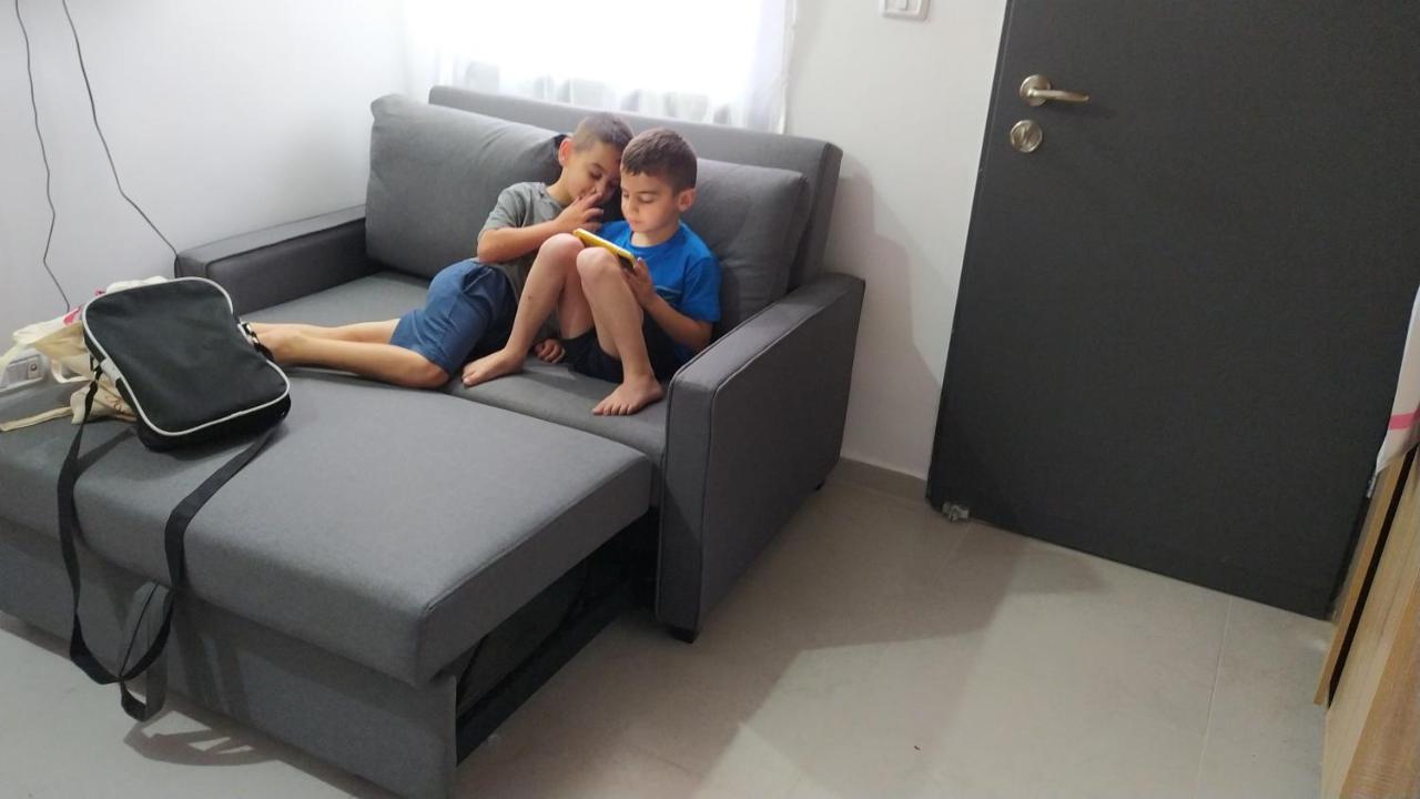 יחידת אירוח בבית ורדי Tiberias Eksteriør billede